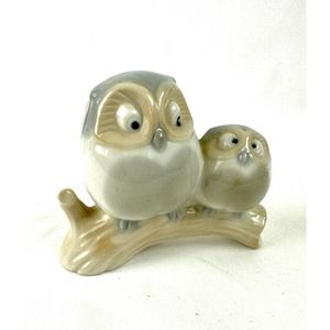 Vintage Adult and Baby Owl Figurine. Mother's Day Father's Day Gift